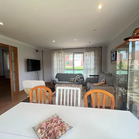 Casa vacanze Cerca De Santander La Llosa De Muriedas En Urbanizacion *