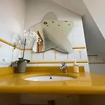 Casa En Urbanizacion Cerca Santander Y Aeropuerto Camargo