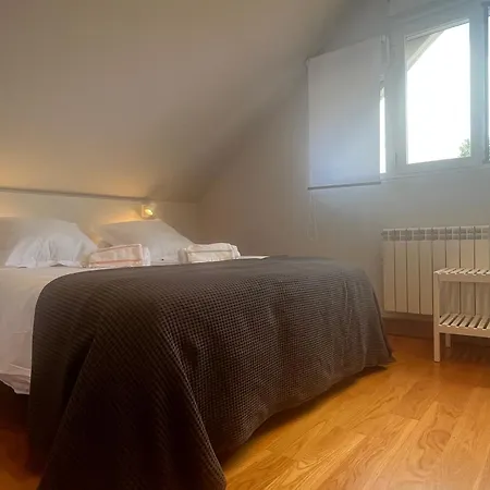 Casa En Urbanizacion Cerca Santander Y Aeropuerto Prázdninový dům Camargo
